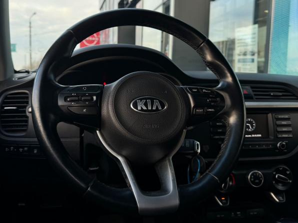 Kia Rio IV с пробегом 2017 года, цена 1 240 000 рублей, 124717 км, седан, Автокод Объявления