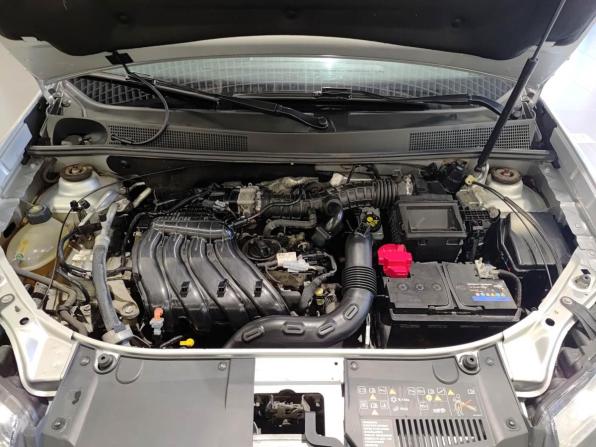 Renault Sandero II Рестайлинг с пробегом 2019 года, цена 1 265 000 рублей, 88710 км, хэтчбек, Автокод Объявления