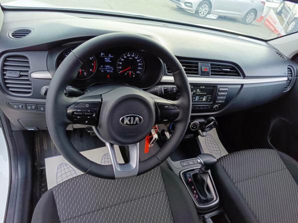 Kia Rio IV с пробегом 2019 года, цена 1 609 995 рублей, 70511 км, хэтчбек, Автокод Объявления
