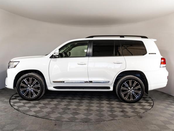 Toyota Land Cruiser 200 Series Рестайлинг 2 с пробегом 2016 года, цена 6 590 000 рублей, 98004 км, внедорожник, Автокод Объявления