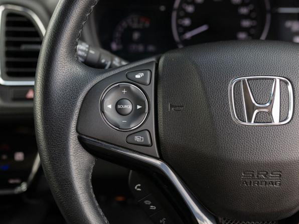 Honda Vezel I Рестайлинг с пробегом 2019 года, цена 1 943 000 рублей, 60925 км, внедорожник, Автокод Объявления
