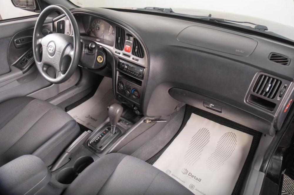 Hyundai Elantra III (XD2) Рестайлинг Томск  - изображение 16
