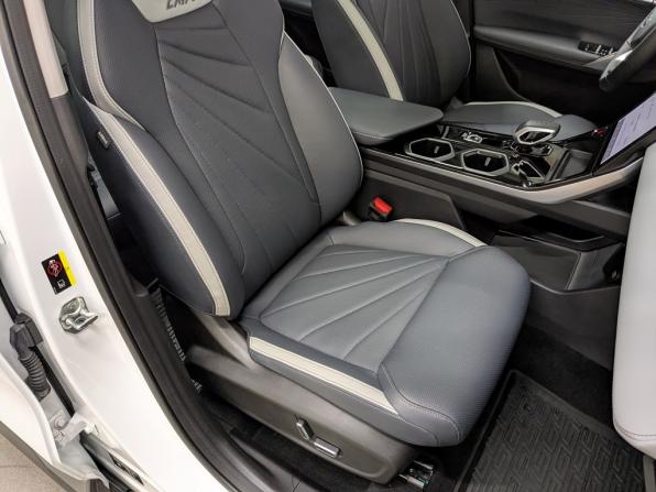 Geely Atlas II с пробегом 2024 года, цена 3 100 000 рублей, 7418 км, внедорожник, Автокод Объявления
