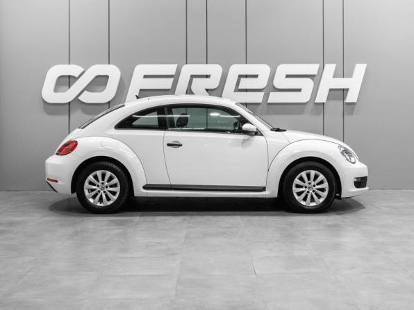 Volkswagen Beetle II (A5) с пробегом 2014 года, цена 1 569 000 рублей, 83249 км, хэтчбек, Автокод Объявления