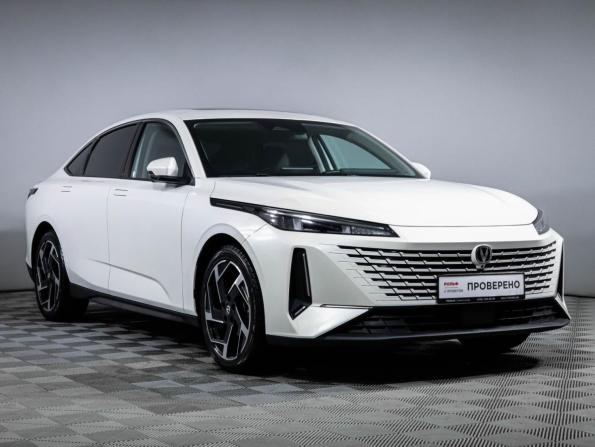 Changan Lamore с пробегом 2024 года, цена 1 980 000 рублей, 24373 км, седан, Автокод Объявления
