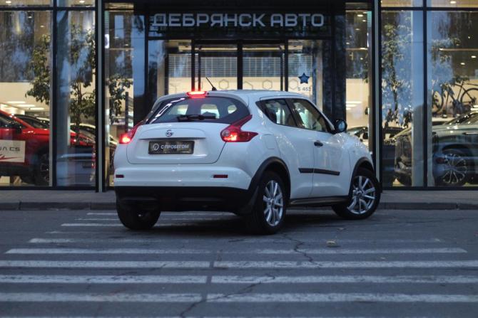 Nissan Juke I с пробегом 2013 года, цена 1 030 000 рублей, 166182 км, внедорожник, Автокод Объявления