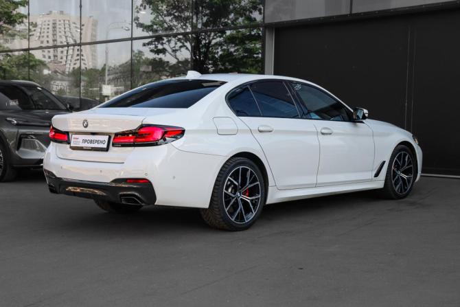BMW 5 серии VII (G30/G31/G38) Рестайлинг с пробегом 2021 года, цена 6 850 000 рублей, 66769 км, седан, Автокод Объявления
