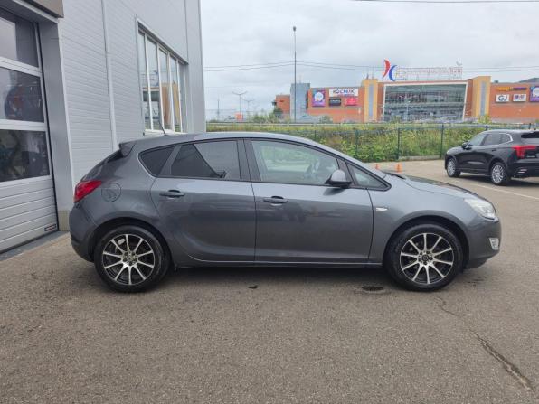 Opel Astra J с пробегом 2010 года, цена 695 000 рублей, 107519 км, хэтчбек, Автокод Объявления