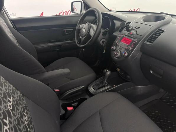 Kia Soul I с пробегом 2011 года, цена 915 000 рублей, 135594 км, хэтчбек, Автокод Объявления