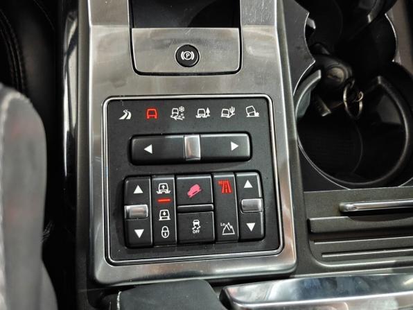 Land Rover Range Rover Sport I Рестайлинг с пробегом 2012 года, цена 1 390 000 рублей, 231265 км, внедорожник, Автокод Объявления