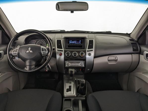 Mitsubishi Pajero Sport II с пробегом 2012 года, цена 2 500 000 рублей, 105935 км, внедорожник, Автокод Объявления
