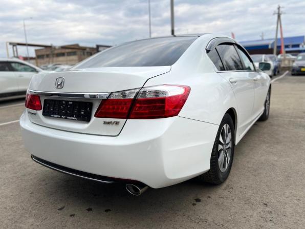 Honda Accord IX с пробегом 2013 года, цена 1 570 000 рублей, 181340 км, седан, Автокод Объявления