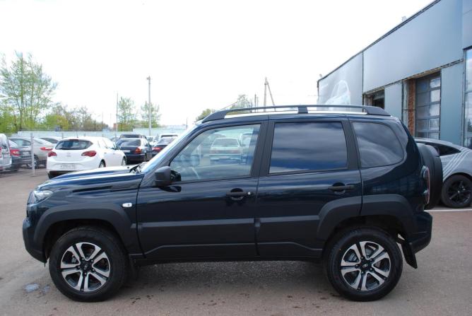 Lada (ВАЗ) Niva I Рестайлинг (Travel) с пробегом 2026 года, цена 1 595 000 рублей, 2350 км, внедорожник, Автокод Объявления