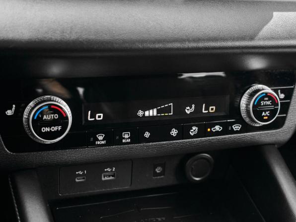 Mitsubishi Outlander IV с пробегом 2021 года, цена 3 450 000 рублей, 92595 км, внедорожник, Автокод Объявления