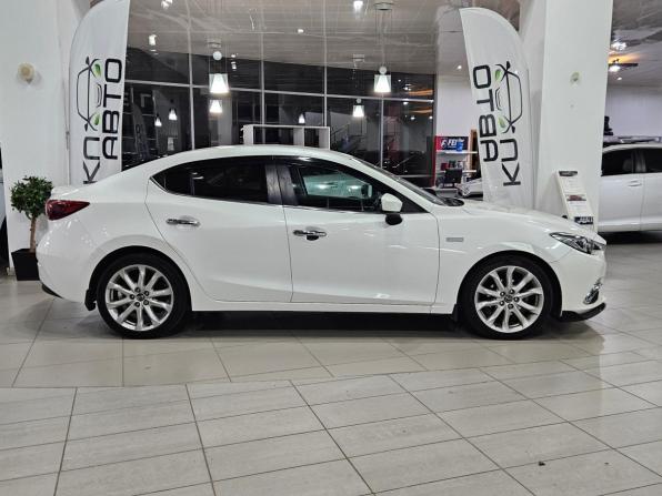 Mazda Axela III с пробегом 2014 года, цена 1 450 000 рублей, 98129 км, седан, Автокод Объявления