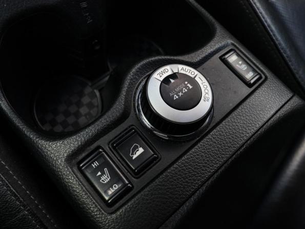 Nissan X-Trail III с пробегом 2015 года, цена 1 550 000 рублей, 215280 км, внедорожник, Автокод Объявления