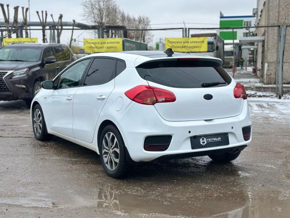 Kia Ceed II Рестайлинг с пробегом 2016 года, цена 1 090 000 рублей, 108236 км, хэтчбек, Автокод Объявления