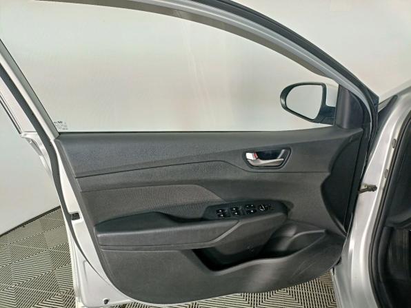 Hyundai Solaris II с пробегом 2019 года, цена 1 199 000 рублей, 147000 км, седан, Автокод Объявления