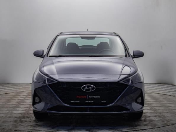 Hyundai Solaris II Рестайлинг с пробегом 2021 года, цена 1 364 000 рублей, 132796 км, седан, Автокод Объявления
