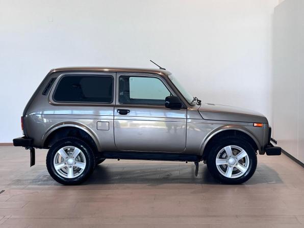 Lada (ВАЗ) Niva Legend с пробегом 2021 года, цена 815 000 рублей, 79708 км, внедорожник, Автокод Объявления