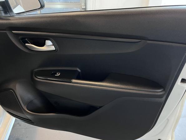 Kia Rio IV с пробегом 2019 года, цена 1 347 000 рублей, 164171 км, седан, Автокод Объявления