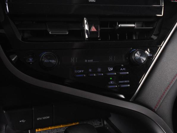 Toyota Camry VIII (XV70) с пробегом 2021 года, цена 3 245 000 рублей, 150246 км, седан, Автокод Объявления