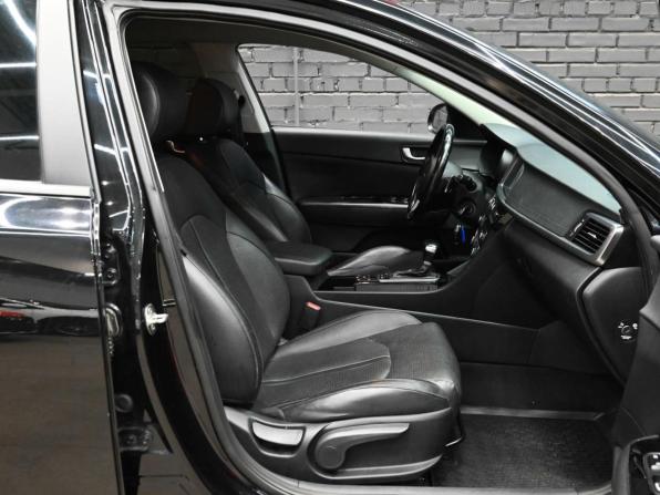Kia Optima IV с пробегом 2018 года, цена 2 045 000 рублей, 132999 км, седан, Автокод Объявления