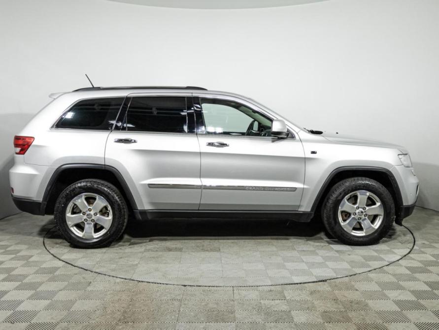 Jeep Grand Cherokee IV (WK2) Санкт-Петербург  - изображение 4