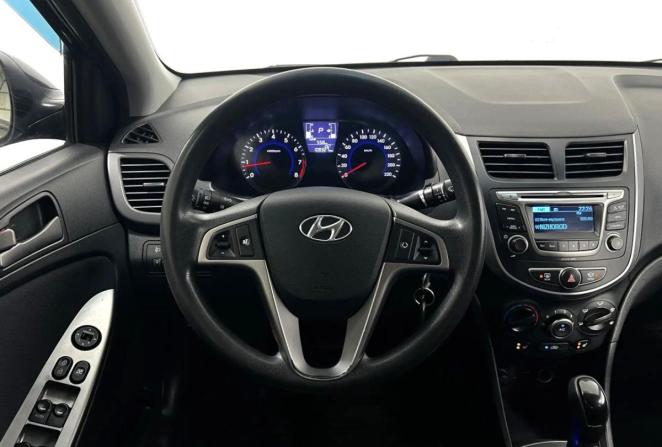 Hyundai Solaris I Рестайлинг с пробегом 2015 года, цена 1 095 000 рублей, 108327 км, седан, Автокод Объявления