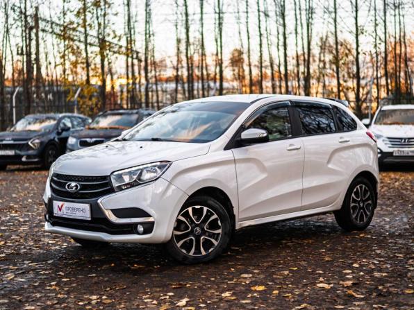 Lada (ВАЗ) XRAY I с пробегом 2017 года, цена 644 000 рублей, 167442 км, хэтчбек, Автокод Объявления