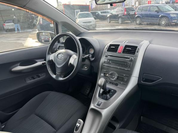 Toyota Auris I с пробегом 2008 года, цена 699 000 рублей, 133218 км, хэтчбек, Автокод Объявления