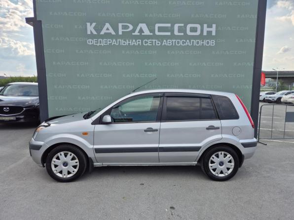 Ford Fusion I Рестайлинг с пробегом 2007 года, цена 399 000 рублей, 286068 км, хэтчбек, Автокод Объявления