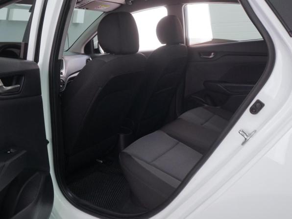 Hyundai Solaris II с пробегом 2018 года, цена 1 449 000 рублей, 85368 км, седан, Автокод Объявления