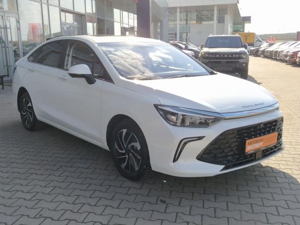 BAIC U5 Plus с пробегом 2023 года, цена 1 400 000 рублей, 10909 км, седан, Автокод Объявления