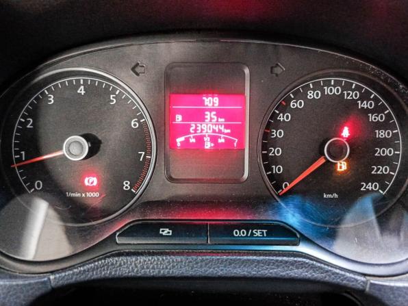 Volkswagen Polo V с пробегом 2012 года, цена 600 000 рублей, 239043 км, седан, Автокод Объявления