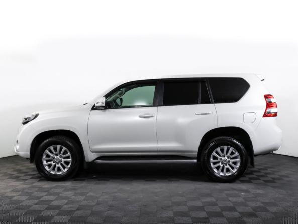 Toyota Land Cruiser Prado 150 Series Рестайлинг 1 с пробегом 2015 года, цена 3 296 000 рублей, 237797 км, внедорожник, Автокод Объявления