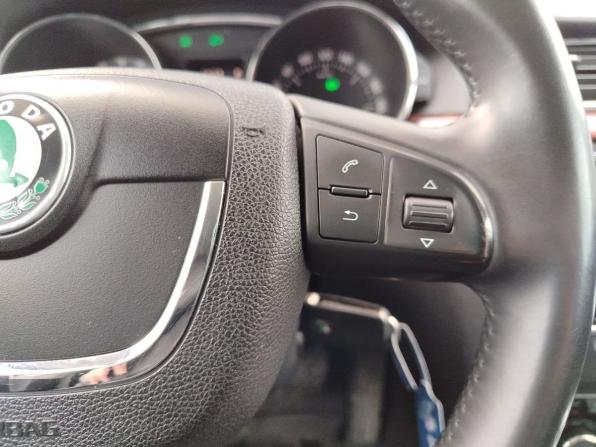 Skoda Superb II с пробегом 2012 года, цена 849 000 рублей, 228237 км, лифтбек, Автокод Объявления