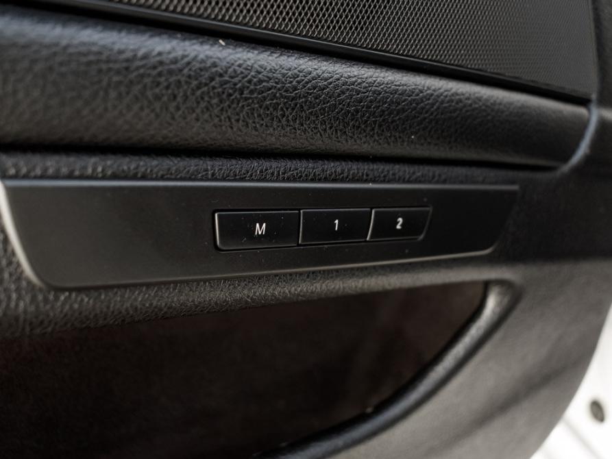 BMW 5 серии VI (F10/F11/F07) Рестайлинг Екатеринбург  - изображение 26