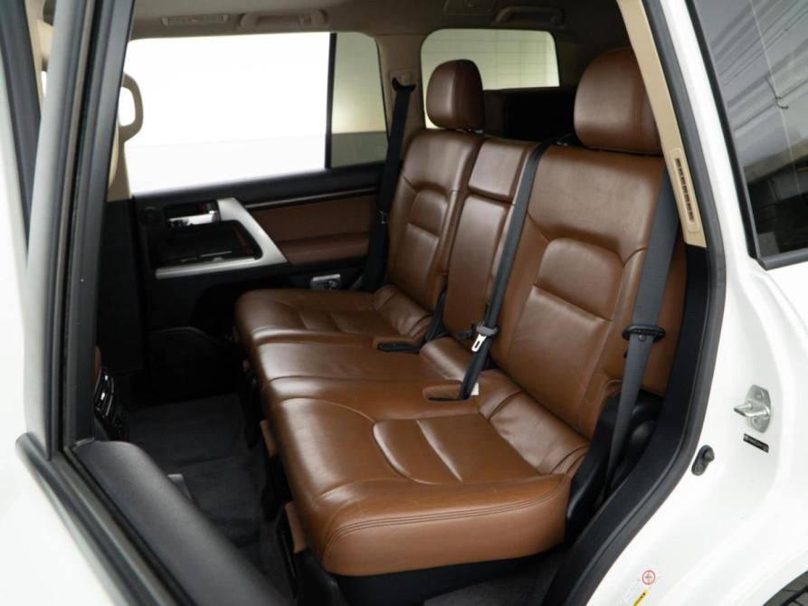 Toyota Land Cruiser 200 Series Рестайлинг 1 Москва  - изображение 9