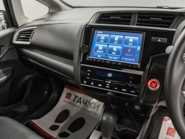 Honda Fit III Рестайлинг с пробегом 2018 года, цена 1 230 000 рублей, 68227 км, хэтчбек, Автокод Объявления