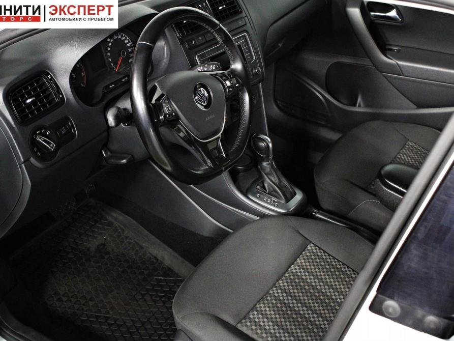 Volkswagen Polo V Рестайлинг Белгород  - изображение 9