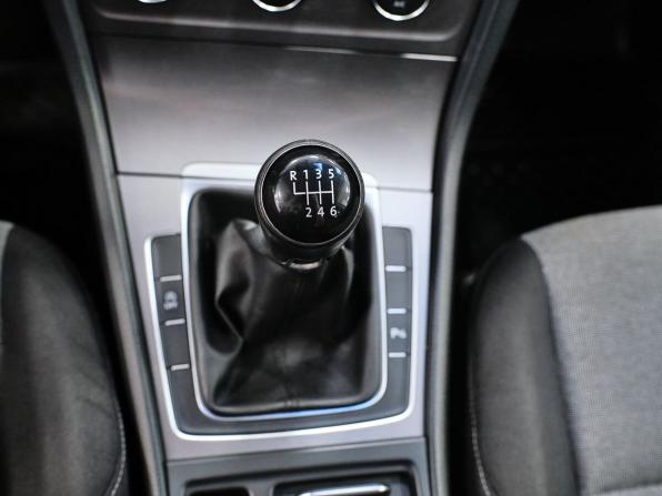 Volkswagen Golf VII с пробегом 2014 года, цена 963 000 рублей, 80211 км, хэтчбек, Автокод Объявления