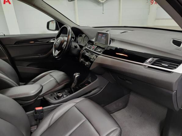 BMW X1 II (F48) Рестайлинг с пробегом 2019 года, цена 2 660 000 рублей, 125200 км, внедорожник, Автокод Объявления