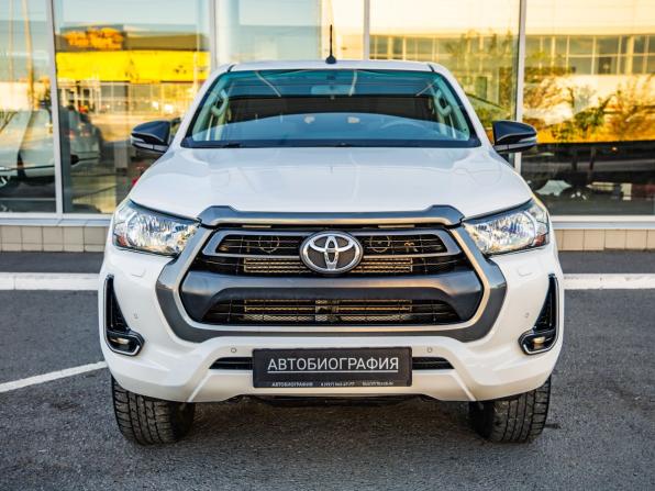 Toyota Hilux VIII Рестайлинг 2 с пробегом 2020 года, цена 3 988 000 рублей, 72248 км, offers.body_type.unknown, Автокод Объявления