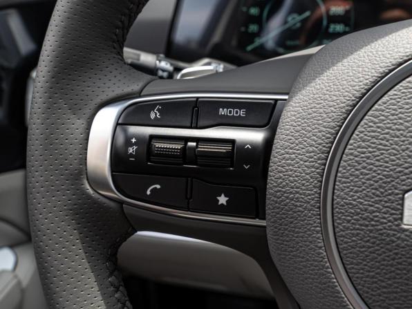 Kia Sportage V с пробегом 2026 года, цена 3 865 000 рублей, 36 км, внедорожник, Автокод Объявления