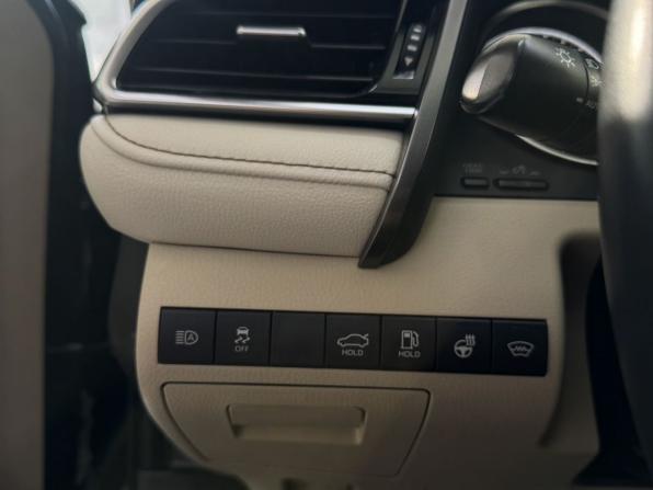 Toyota Camry VIII (XV70) с пробегом 2019 года, цена 2 670 000 рублей, 66623 км, седан, Автокод Объявления