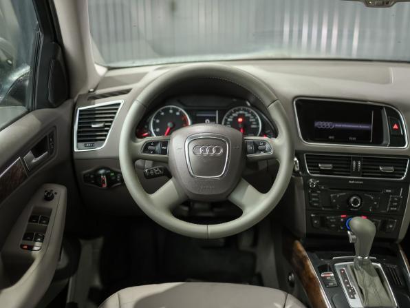 Audi Q5 I (8R) с пробегом 2012 года, цена 1 399 000 рублей, 275044 км, внедорожник, Автокод Объявления