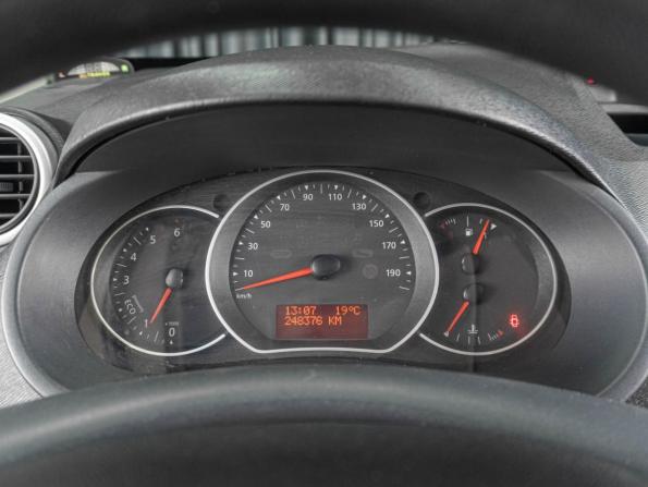 Renault Kangoo II Рестайлинг с пробегом 2014 года, цена 799 000 рублей, 248376 км, компактвэн, Автокод Объявления
