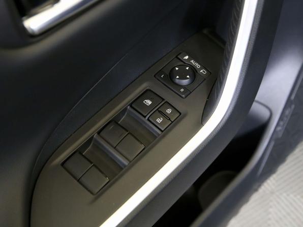 Toyota RAV4 V (XA50) с пробегом 2024 года, цена 3 949 000 рублей, 17767 км, внедорожник, Автокод Объявления