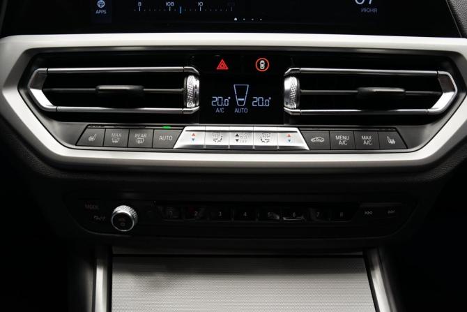 BMW 3 серии VII (G2x) с пробегом 2019 года, цена 3 340 000 рублей, 107000 км, седан, Автокод Объявления